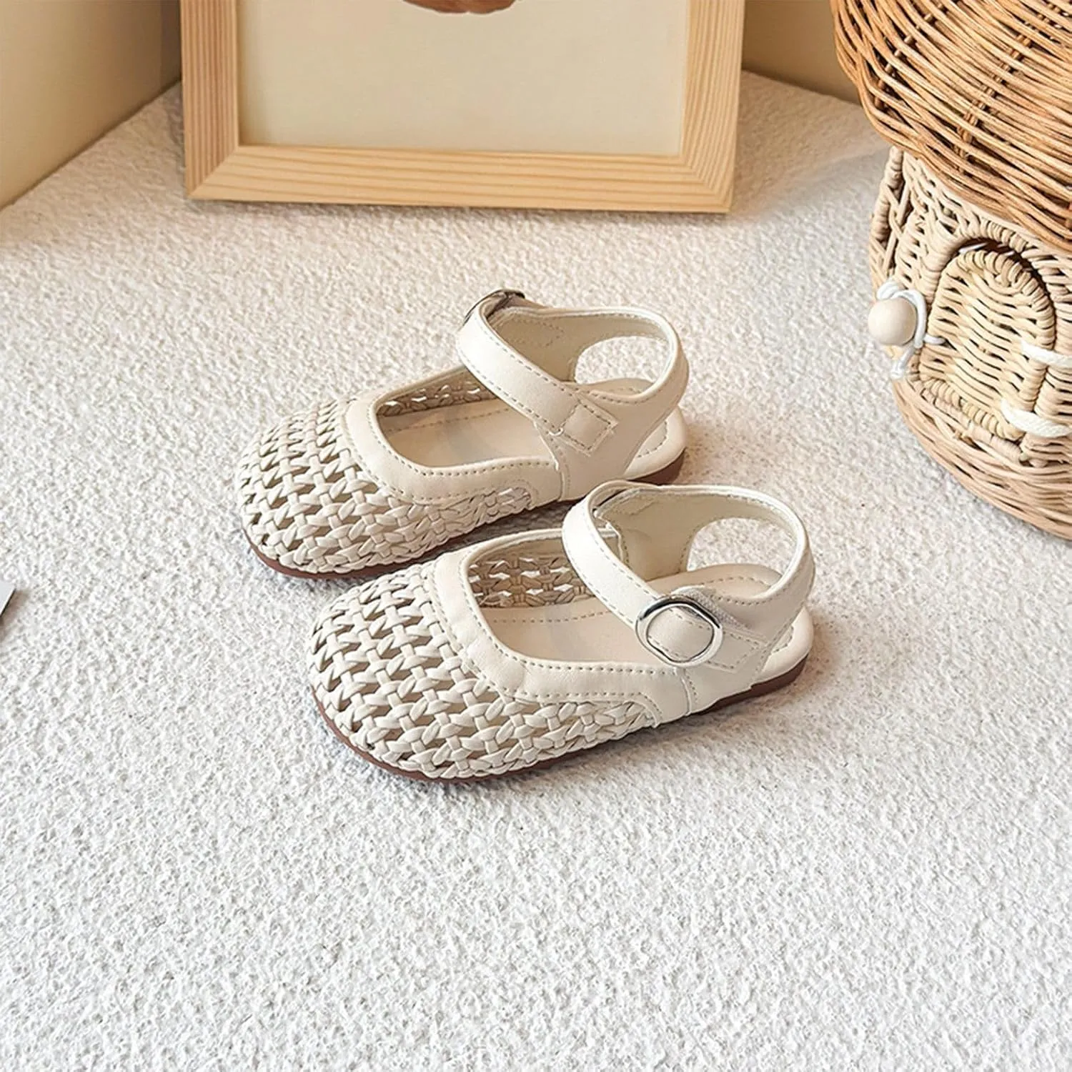 Baby Sandals for Girls Breathable Princess Flat Shoes with Cushioned Soft Sole, Summer Outdoor Playtime Toddler Footwear