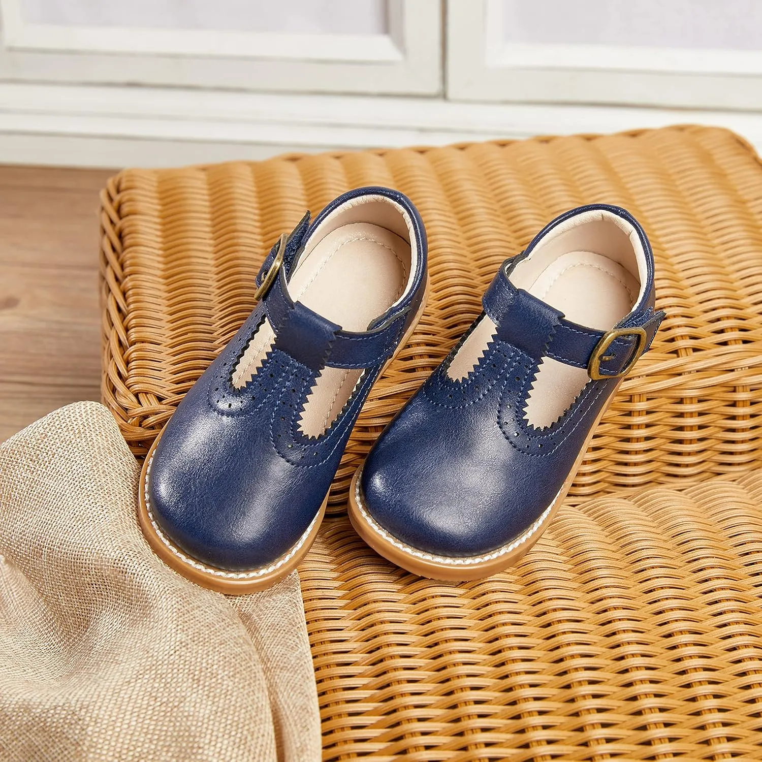 GINFIVE Toddler Little Girls Mary Janes Flats Girls Dress Shoes Kids Shoes