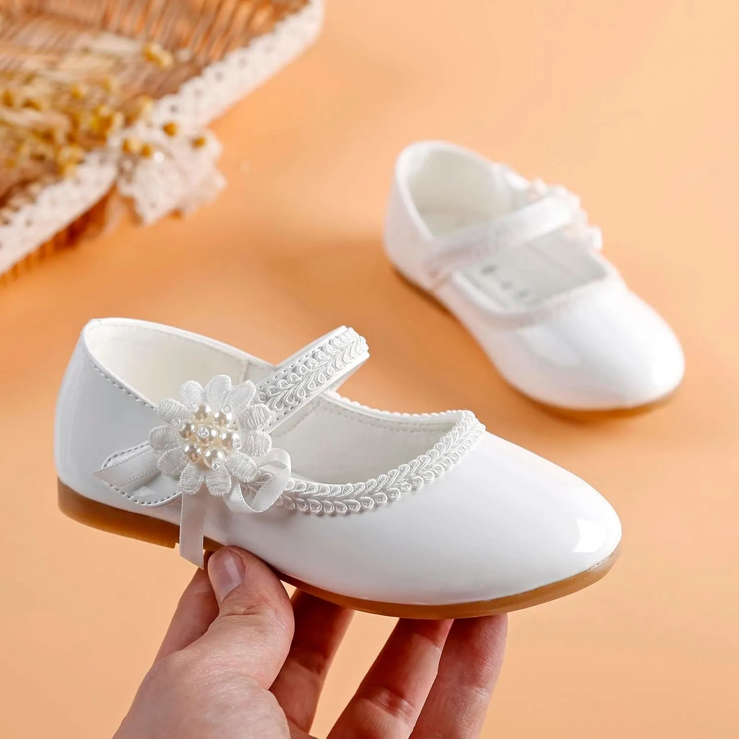 Girls Dress Shoes Toddler Girls Mary Jane with Pearls Low Heels Pumps for Flower Girl Wedding Party Girls School Shoes
